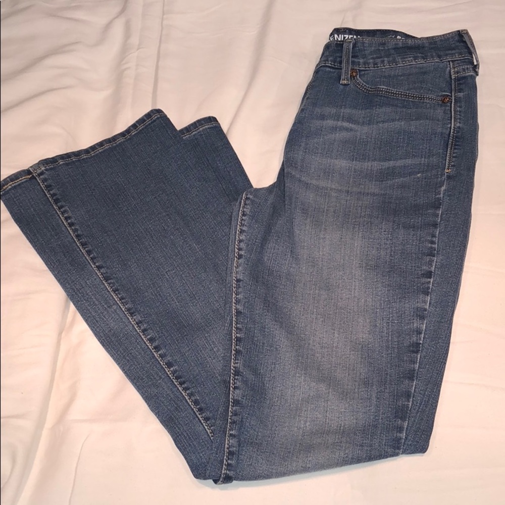 LEVIS DENIZEN MODERN BOOT CUT BLUE JEANS DENIM
